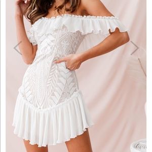 Selfie Leslie Dreamy Off-Shoulder Mini Dress white